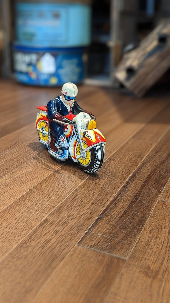 Ancienne Moto De Police Bandai En Tôle Téléguidée – Années 60