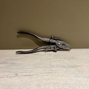 Vintage Henry Boker Ornate Saw Tooth Setting Pliers