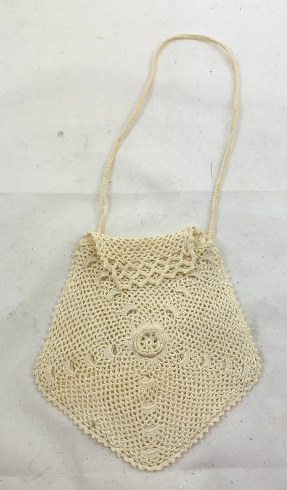 Victorian Hand Crocheted Change Purse / Small Hand