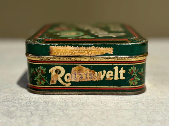 Vintage 1920s Simon and Sons Montreal Simon's Roosevelt Cigar Tin