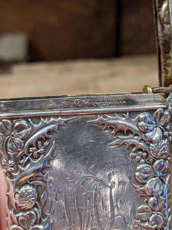 Coffre-fort à allumettes Art nouveau antique en argent sterling