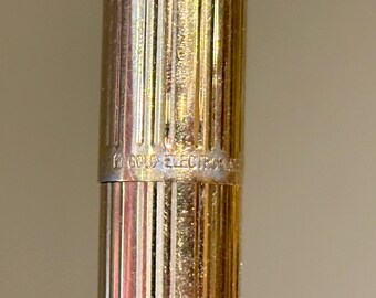 Vintage Gold Electroplated Sheaffer Fountain Pen With 14k Nib and