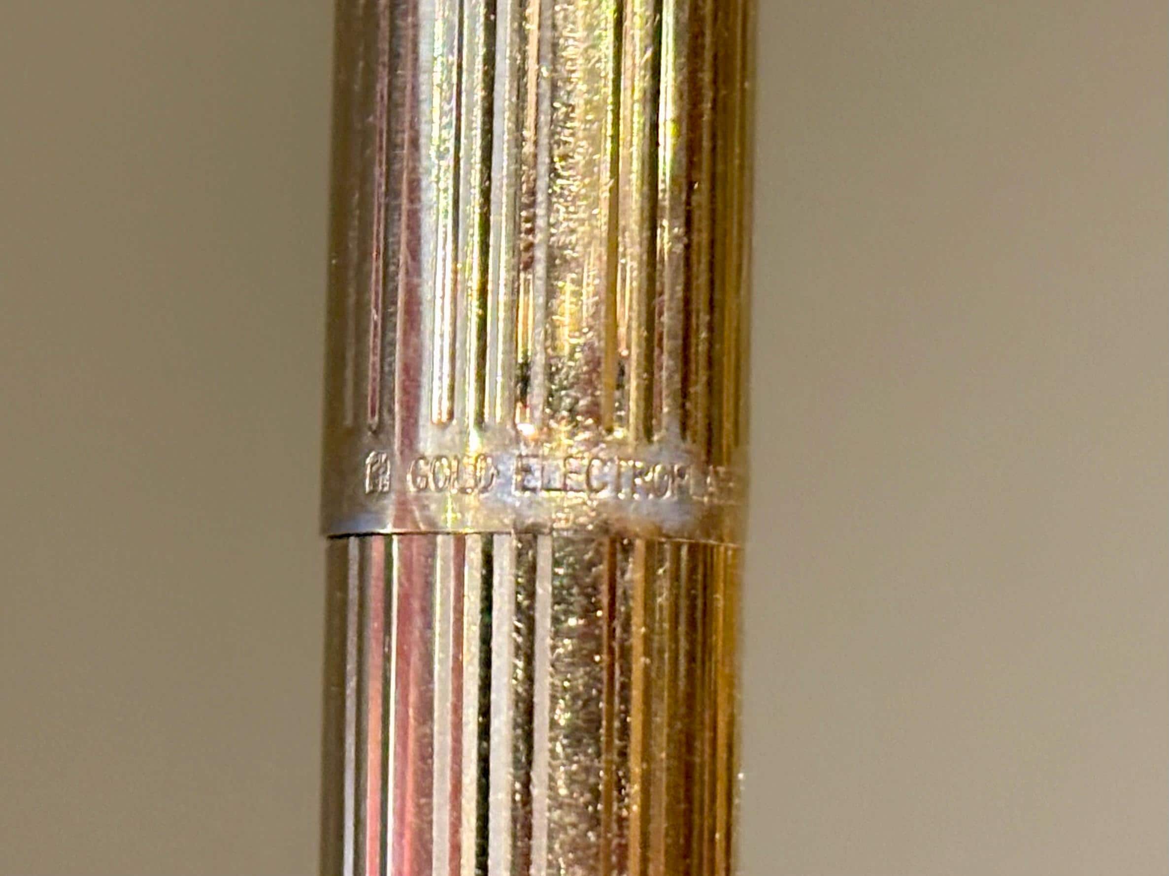 Vintage Gold Electroplated Sheaffer Fountain Pen With 14k Nib and