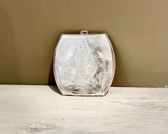 Compacto antiguo de plata de ley con diseño de hoja grabada