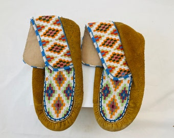 Vintage Native Beaded Moccasins