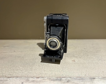A Kodak No.2 Bulls-Eye Special Camera. 1524548 | National Trust Collections