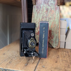 Vintage Kodak No. 2A Autographic Brownie Folding Camera with Original Box