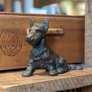Antique 1900&#39;s Hubley Sitting Scottie Dog Cast Iron Door Stop, Collectable, Cast Iron Decor, Home Decor, Farmhouse Decor, Gift, Christmas
