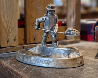 1940’s IRON FIREMAN アイロン ファイアーマン ビンテージ灰皿 1940's IRON FIREMAN アイロン ファイアーマン ビンテージ灰皿 1940's