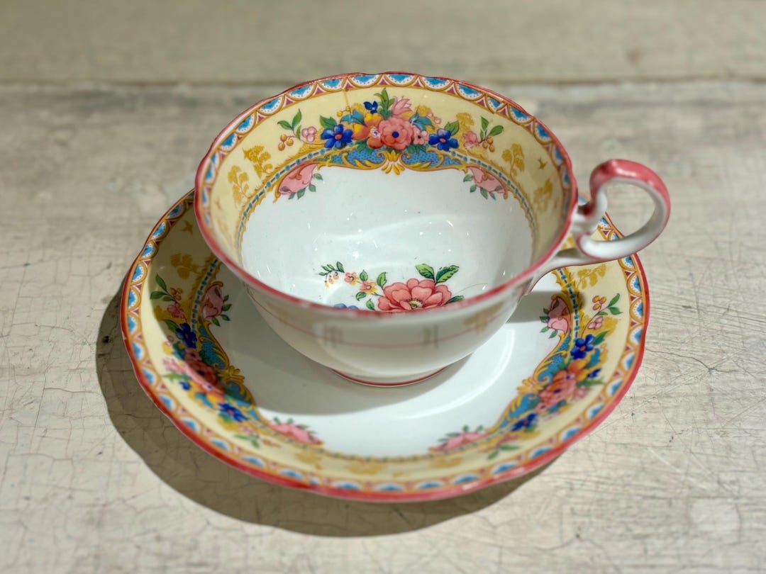 ヴィンテージ エインズレイ ピクニック イエロー&ブルー フローラル