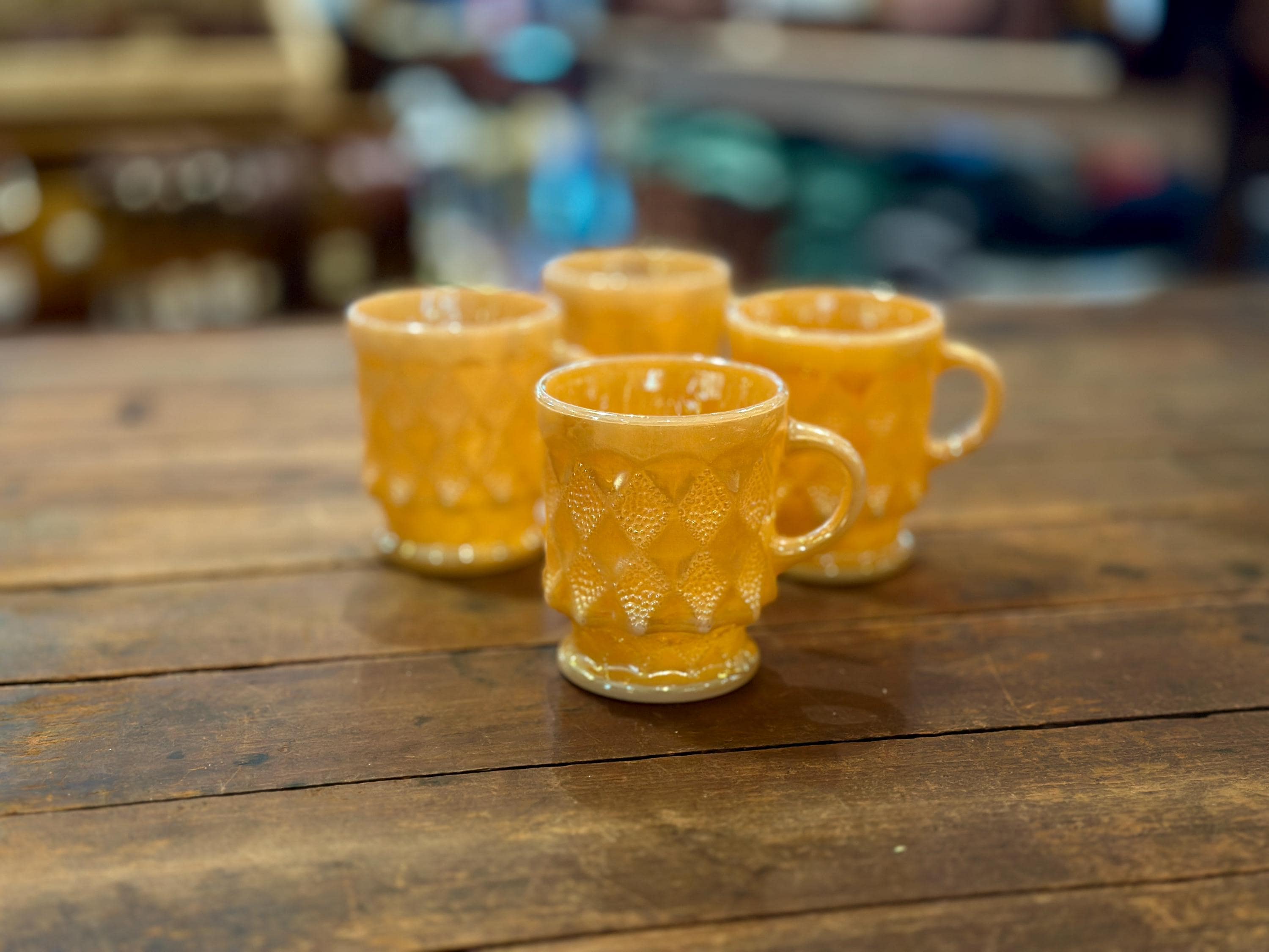 FireKing ファイアーキング　マグセット　ピーチブロッサム　4つセット Vintage Fire King Kimberly Peach Lustre Coffee Mugs, Set of 4 - Etsy