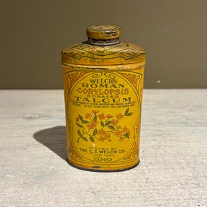 1920 Welch&#39;s Roman Corylopsis Borated Talcum Powder Tin