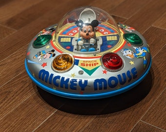 ヴィンテージ ミッキーマウス 宇宙船おもちゃ：電池式、動作可能