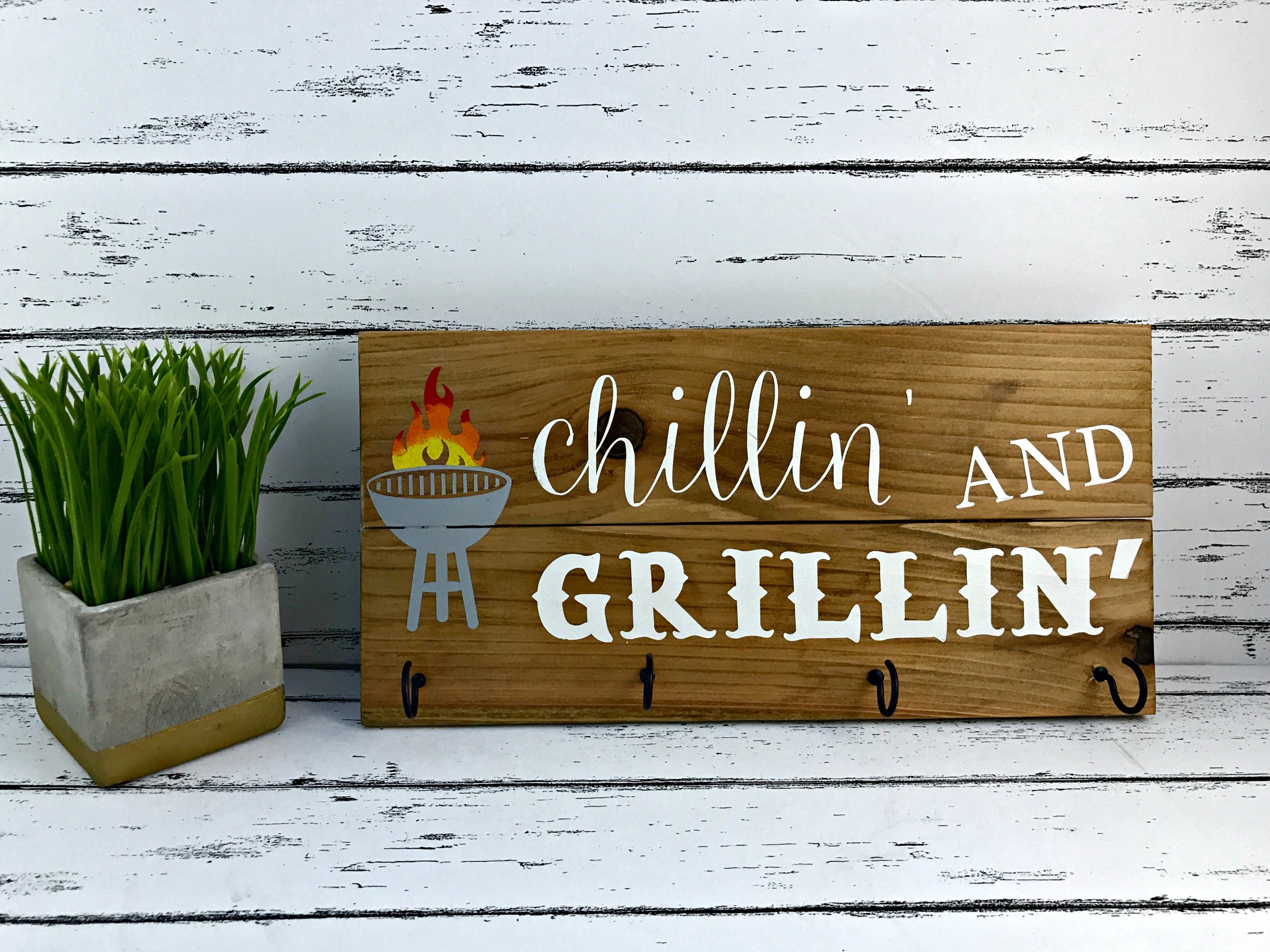 Chillin' and Grillin' Wood Sign BBQ Utensil Holder - Etsy