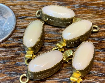 One (1) Vintage One strand Ecru Colored stone box clasp marked Czechoslovakia, Vintage Ecru box clasp, Oval box clasp, Gemstone clasp