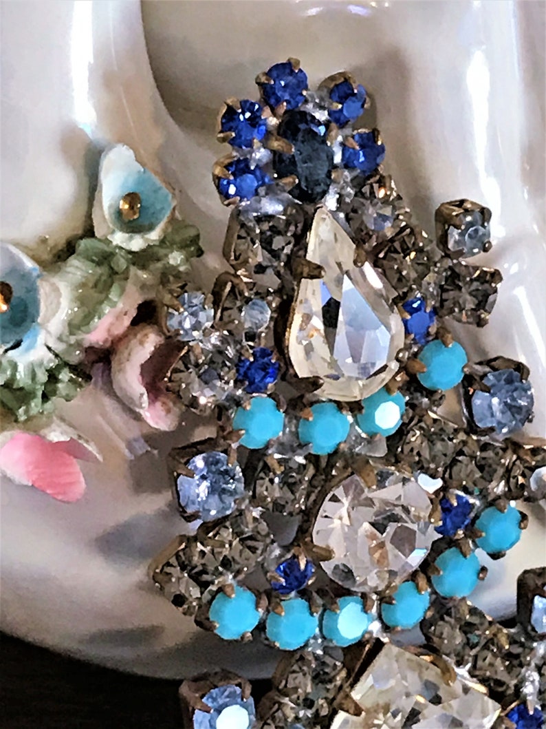 Christmas Jewelry Estate Jewelry Czech Rhinestone Christmas Tree Brooch Vintage Blue Christmas Tree Pin Holiday Jewelry