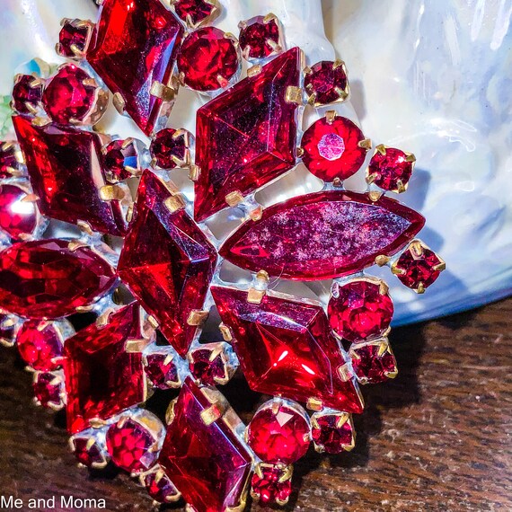 Vintage Ruby Red Christmas Pin, Ruby Red Christma… - image 6