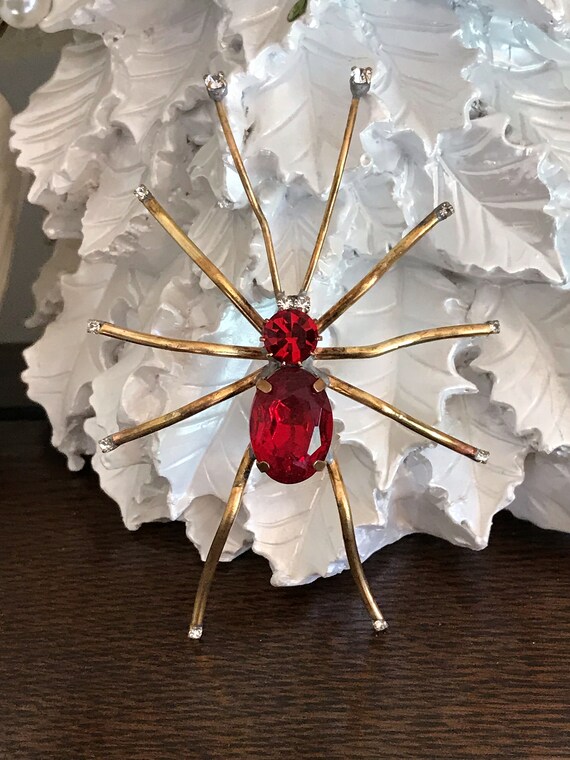 Vintage Red Spider, Red Spider Rhinestone Pin, Red