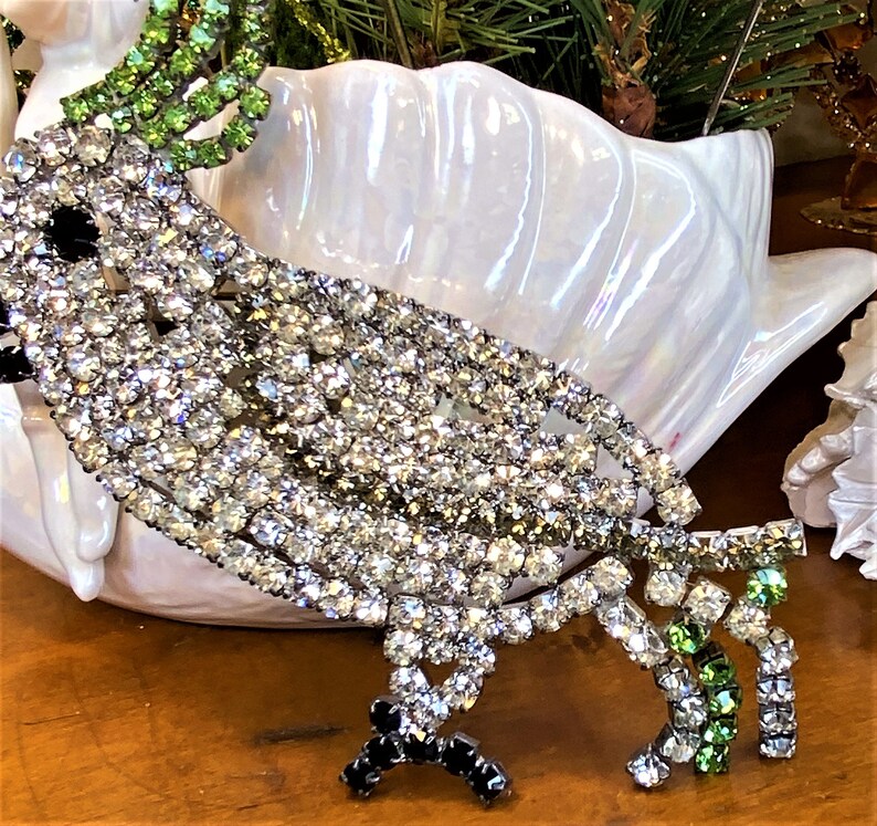 Huge Vintage Rhinestone Bird Brooch, Rhinestone Parrot Pin, Crystal Bird Pin, Vintage Parrot Brooch, Vintage Rhinestone Parrot Pin image 7