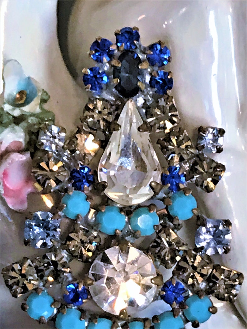 Christmas Jewelry Estate Jewelry Czech Rhinestone Christmas Tree Brooch Vintage Blue Christmas Tree Pin Holiday Jewelry