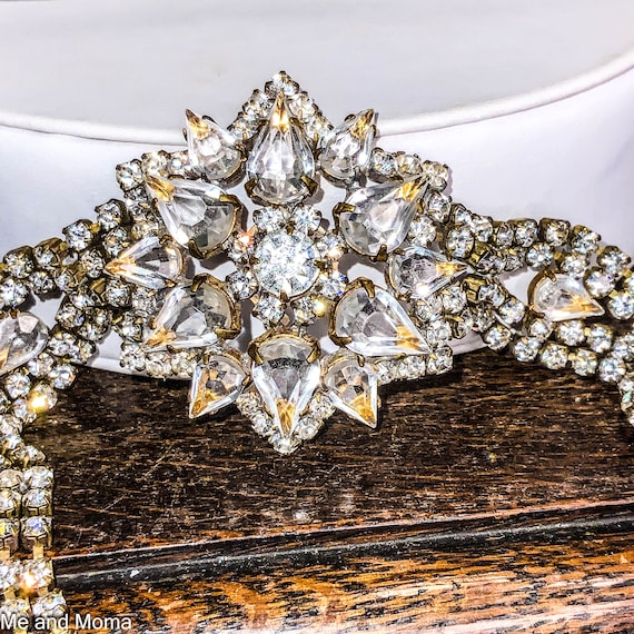 Vintage Bracelet, Vintage Crystal Bracelet, Wedding Bracelet, Bridal Bracelet, Christmas Bracelet, Holiday Bracelet, Statement Bracelet