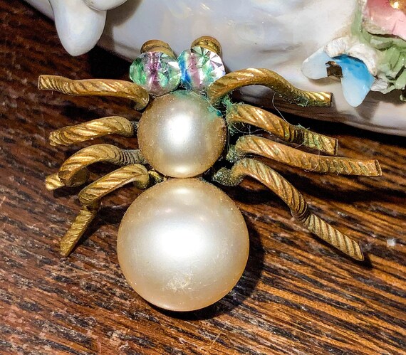 Vintage Spider Brooch, Statement Spider Pin, C Clasp Spider Brooch 