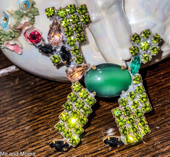 Vintage Rhinestone Poodle Pin, Figural Poodle Brooch, Vintage Poodle Brooch, Crystal Dog Statement Brooch, Poodle Estate Jewelry