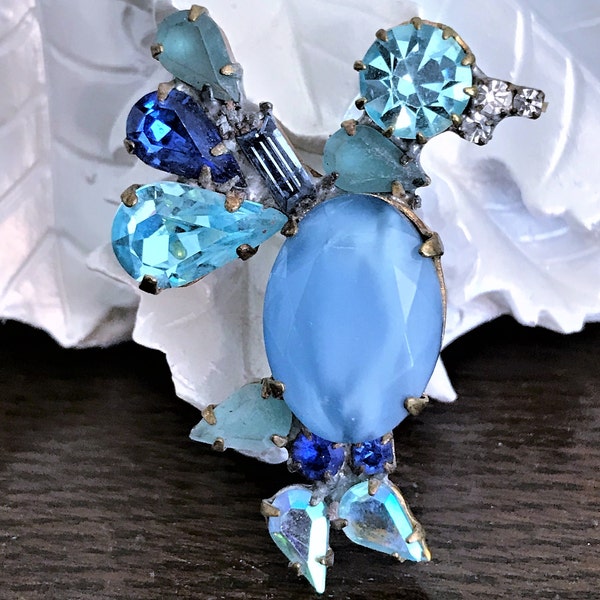 Vintage Blue Duck Scatter Pin, Blue Rhinestone Duck Brooch, Blue Estate Jewelry, C Clasp Closure, Bird Brooch, Bird Pin, Flying Duck Pin