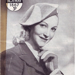 Könnte beinhalten: Ein Schwarzweißfoto einer Frau, die eine gestrickte Baskenmütze und Handschuhe trägt. Der Text auf dem Bild lautet "BESTWAY 1867 3p. 2 ozs. 3-ply Green 2 ozs. 3-ply Yellow"