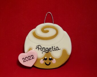 Single Cinnamon roll Christmas tree dough ornament personalized with up to 2 kids- Baer Hands