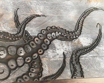 Octopus tentacles carved in wood