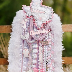 Custom Made Deluxe Texas Homecoming mum, Texas Mum, Homecoming mum- PLEASE inbox me before purc
