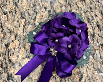 Large African Violet Pin, DST African Violet Pin, Delta Pin, Violet Pin
