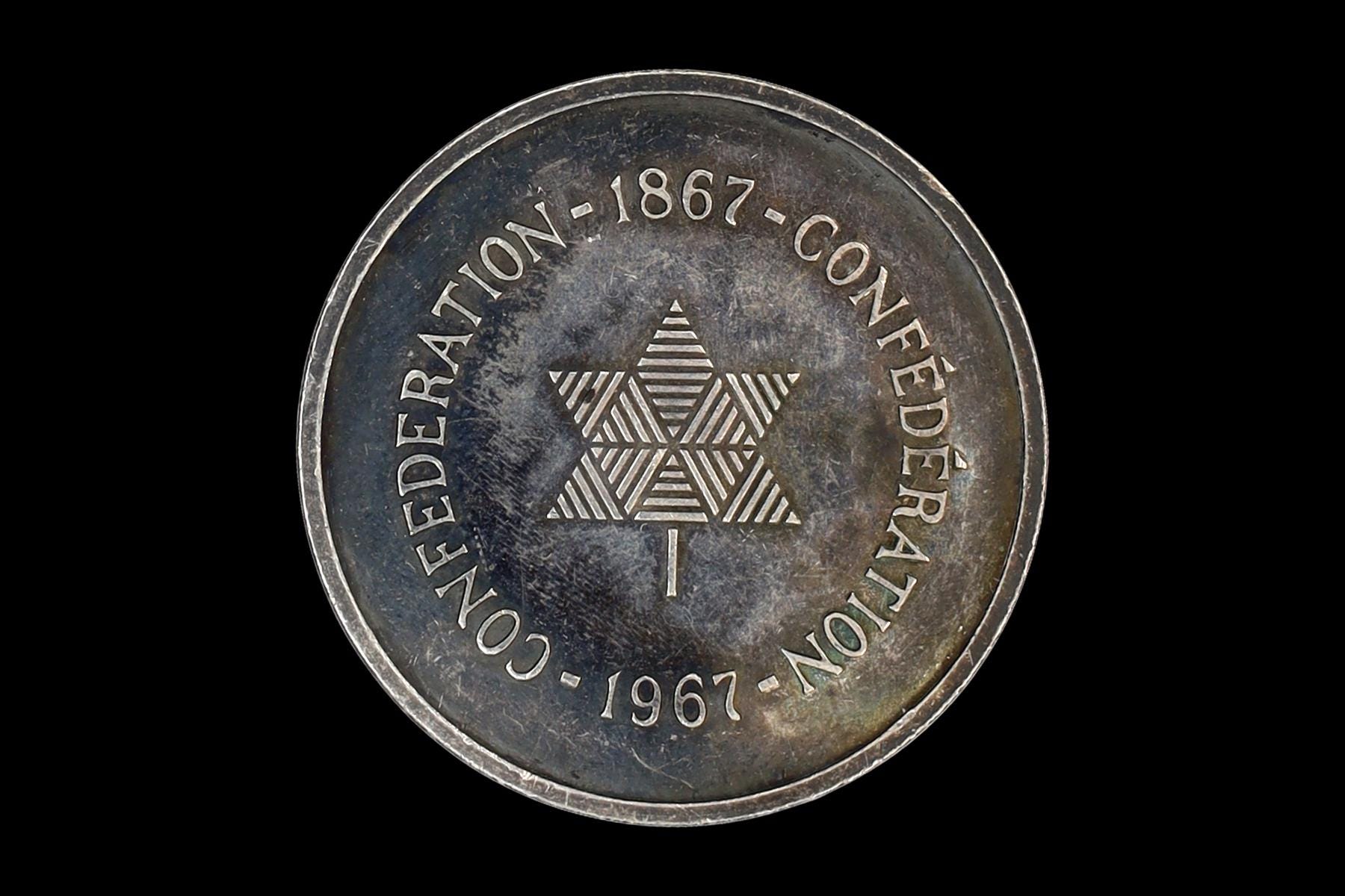 1967年 カナダ建国100周年記念メダル 記念 元箱付 約24.57g 1967年カナダ建国100周年記念メダル、シルバー999グレード、オタワ王立