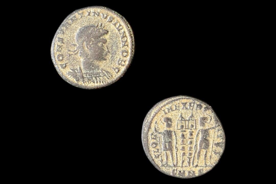 古代ローマ帝国　コンスタンティウス帝　銅貨！/ギリシャ　ドラクマ　デナリウス銀貨 古代ローマ帝国、コンスタンティウス 2 世の縮小フォリス青銅貨、ニコ