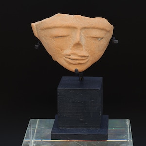 Ancient Huastec Head Figure Probably With Mask On, Circa 500AD Panuco River Style, Veracruz Pre Columbian Ceramic Idol, Prehispanic Mexico