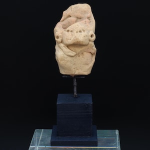 Early And Rare Huastec Pottery Idol Figure, Circa 300 AD Panuco River Style, Veracruz Pre-Columbian Ceramic Idol Figure, PreHispanic Mexico