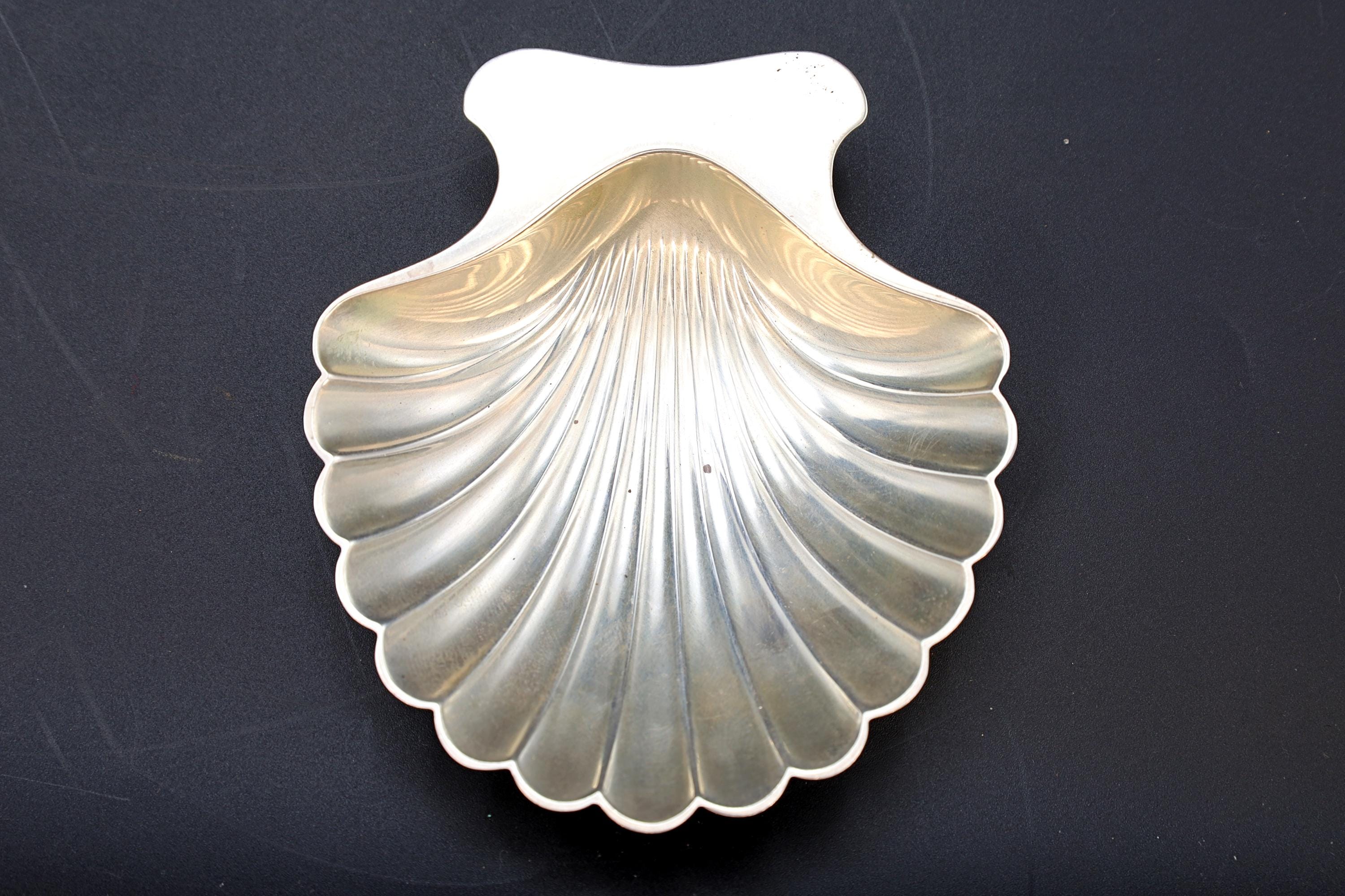 SILVER イタリア ロータリークラブ 貝殻 トレイ シェル シルバー 置物 Tiffany and Co Scallop Shell Dish, 925 Sterling Silver, Art Deco