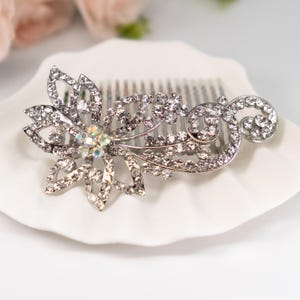 Vintage-Inspired Crystal Bridal Wedding Comb - Floral Hair Accessory for Bridal Updos