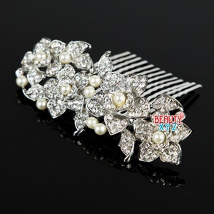 Crystal pearl bridal hairpiece Wedding hair comb Rhinestone bridal hair comb Bridal hair accessories Flower Hair comb