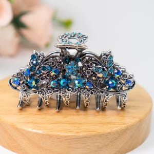 Woman&#39;s metal blue rhinestones bling butterfly hair claw hair clip clamp