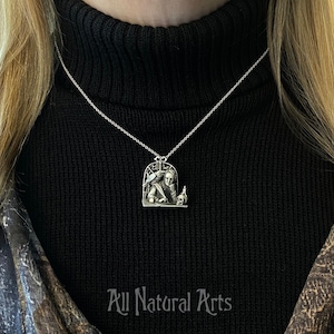 Edgar Allan Poe desk pendant