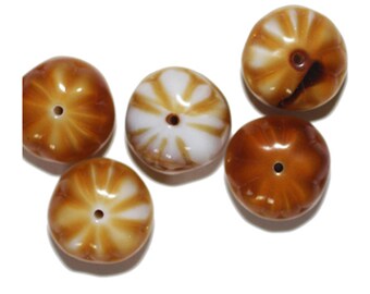 pack of 16 Red Wafer Czech Pressed Glass Beads 3x13mm
