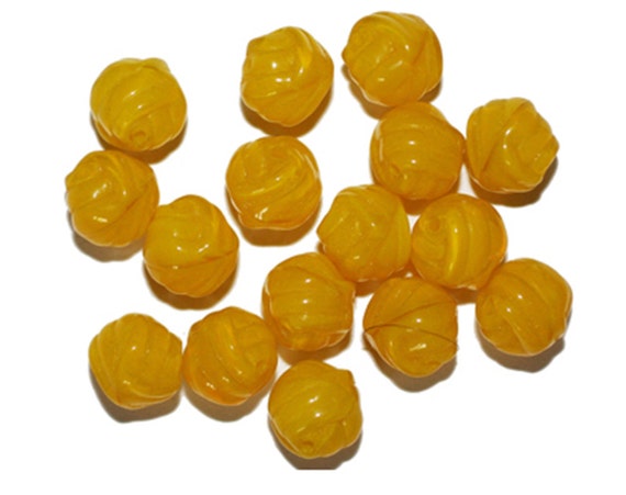Yellow Swirl Czech Pressed Glass Beads 9mm (pack of 16) - Etsy Canada