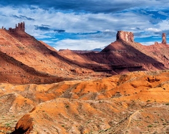 Desert Landscape Decor, Castle Valley Utah, Castleton Tower, Moab Photo, Utah Climbing, Nature Photography, Office Decor, Living Room Decor