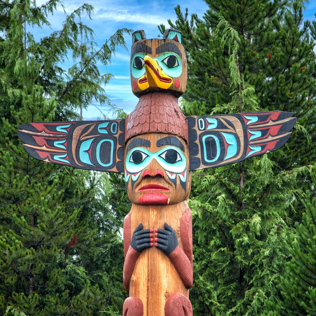 Alaska Totem Pole Art, Ketchikan Alaska Decor, Saxman Native American Totem  Art, Alaska Landscape, Alaskan Large Wall Decor, Canvas Giclee 