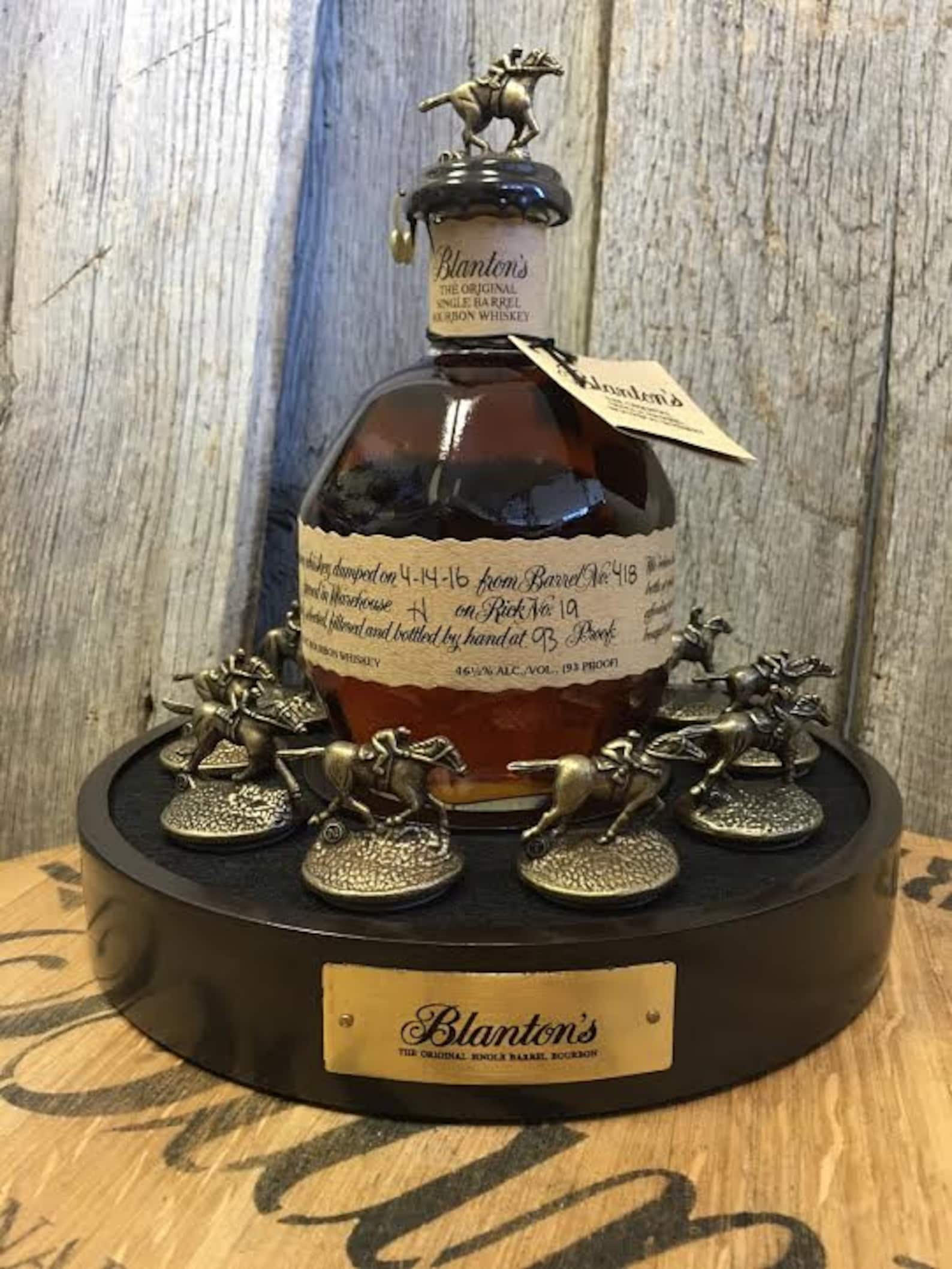 Thoughtful Gifts for Bourbon Lovers Bourbon Gifts (for Every Budget!)