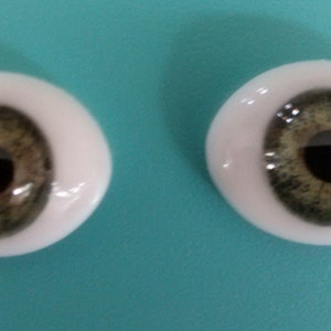 Doll Eyes - 14mm - glass - oval - your choose of blue, brown, GREEN or hazel