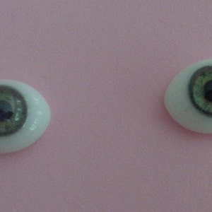 Doll Eyes - 10mm Glass flat oval  - your choose hazel, brown,  BLUE, green, GREEN