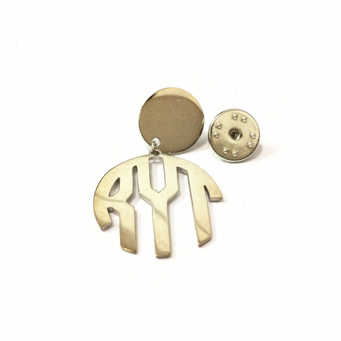 tarocash tie pin